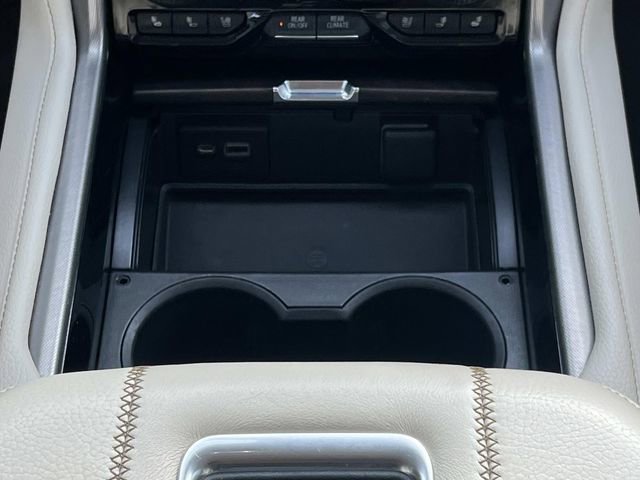 Used 2022 GMC Yukon Denali image 16