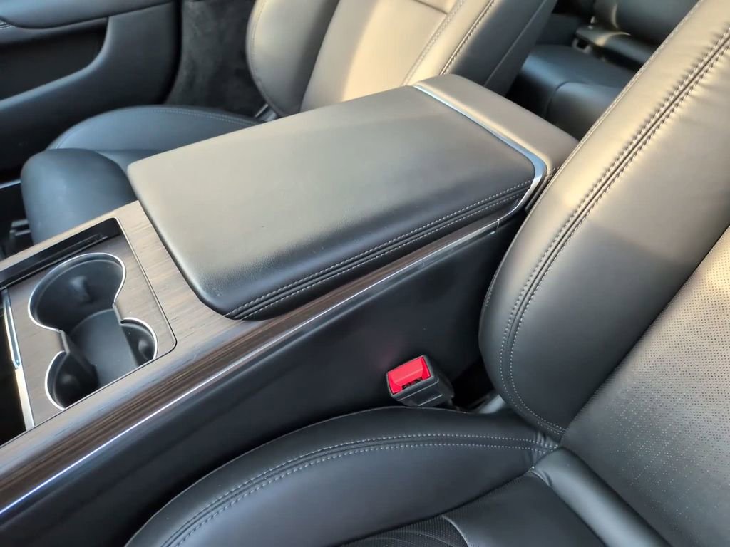 Used 2023 Tesla Model S image 32