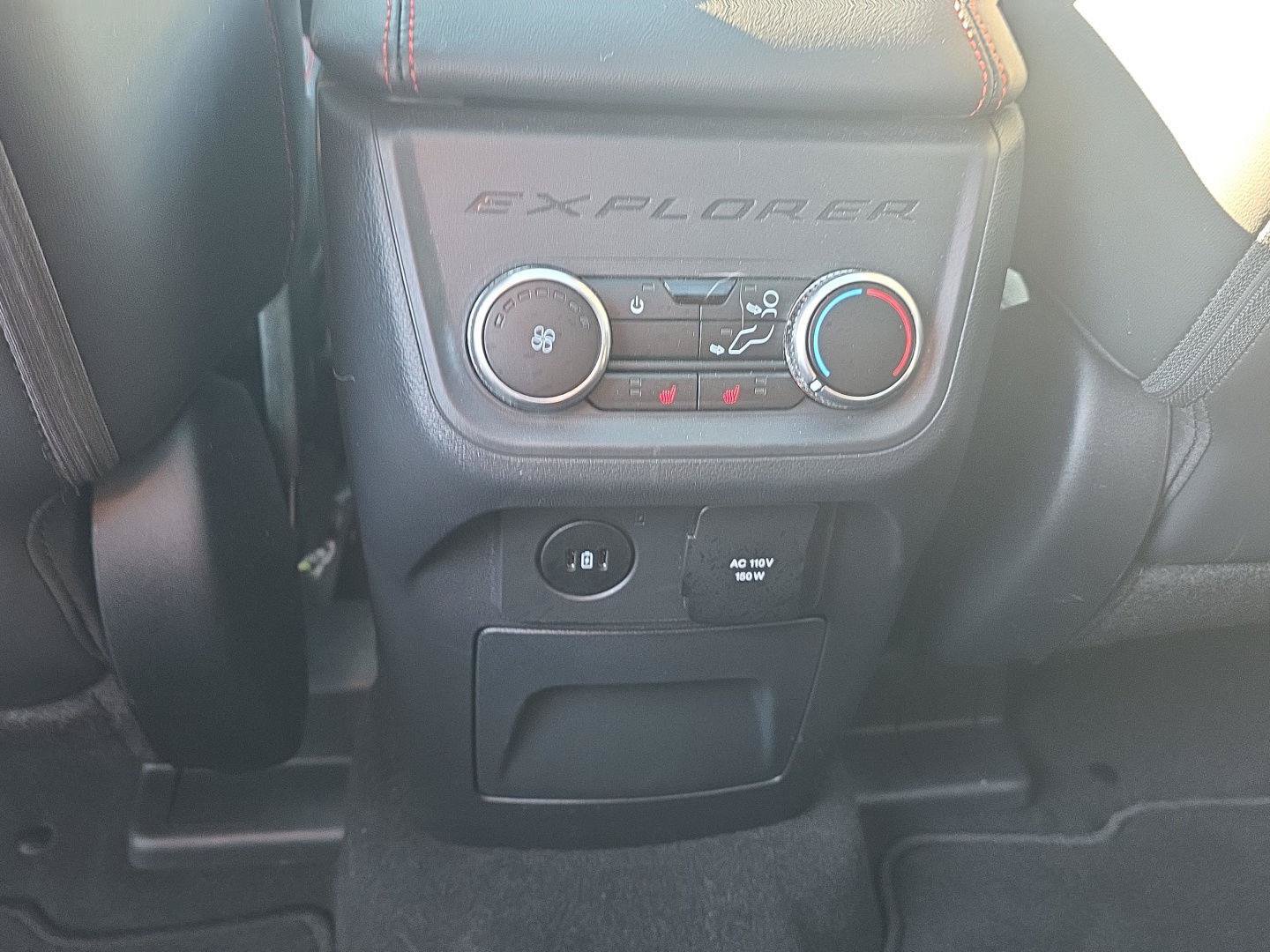 Used 2025 Ford Explorer ST AWD/4WD image 17