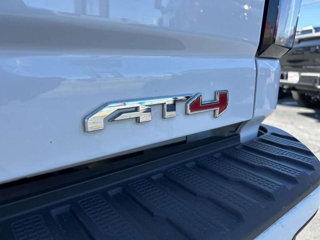 Used 2024 GMC Sierra 2500 AT4 w/ AT4 Premium Plus Package image 15