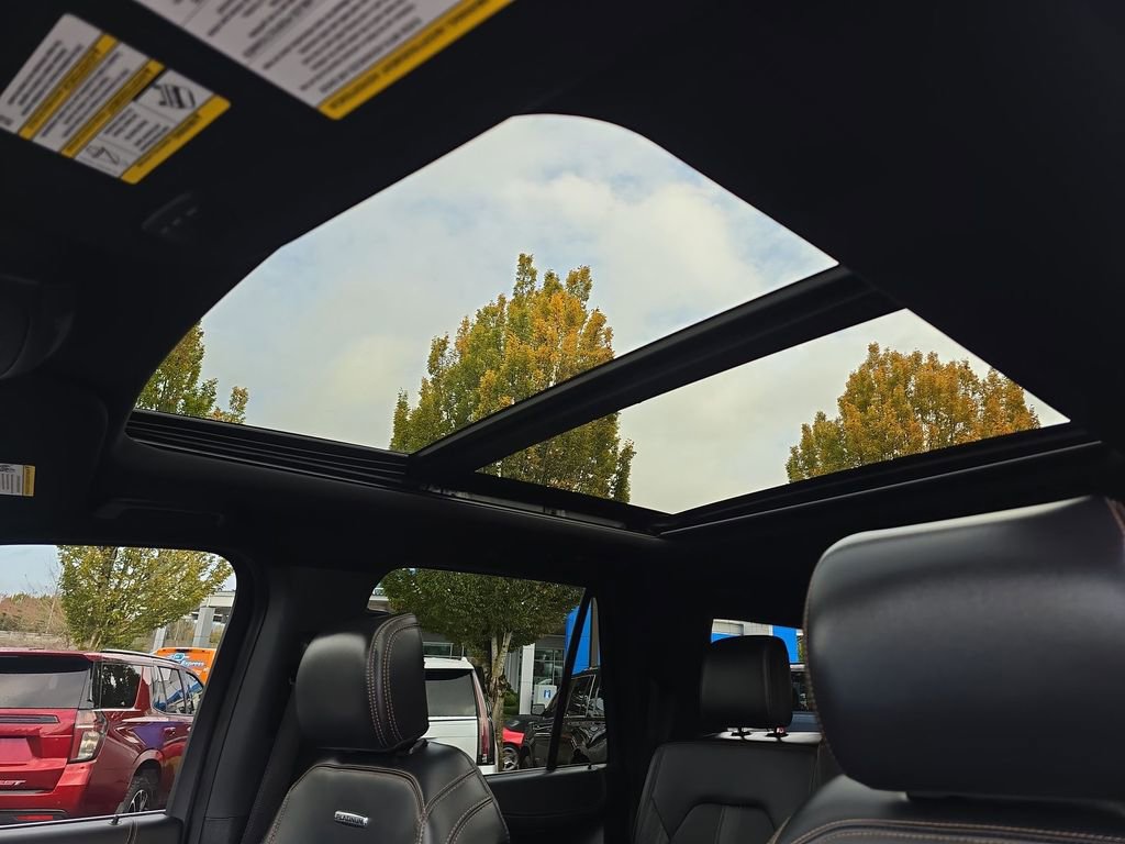 Used 2024 Ford Expedition Max Platinum image 23