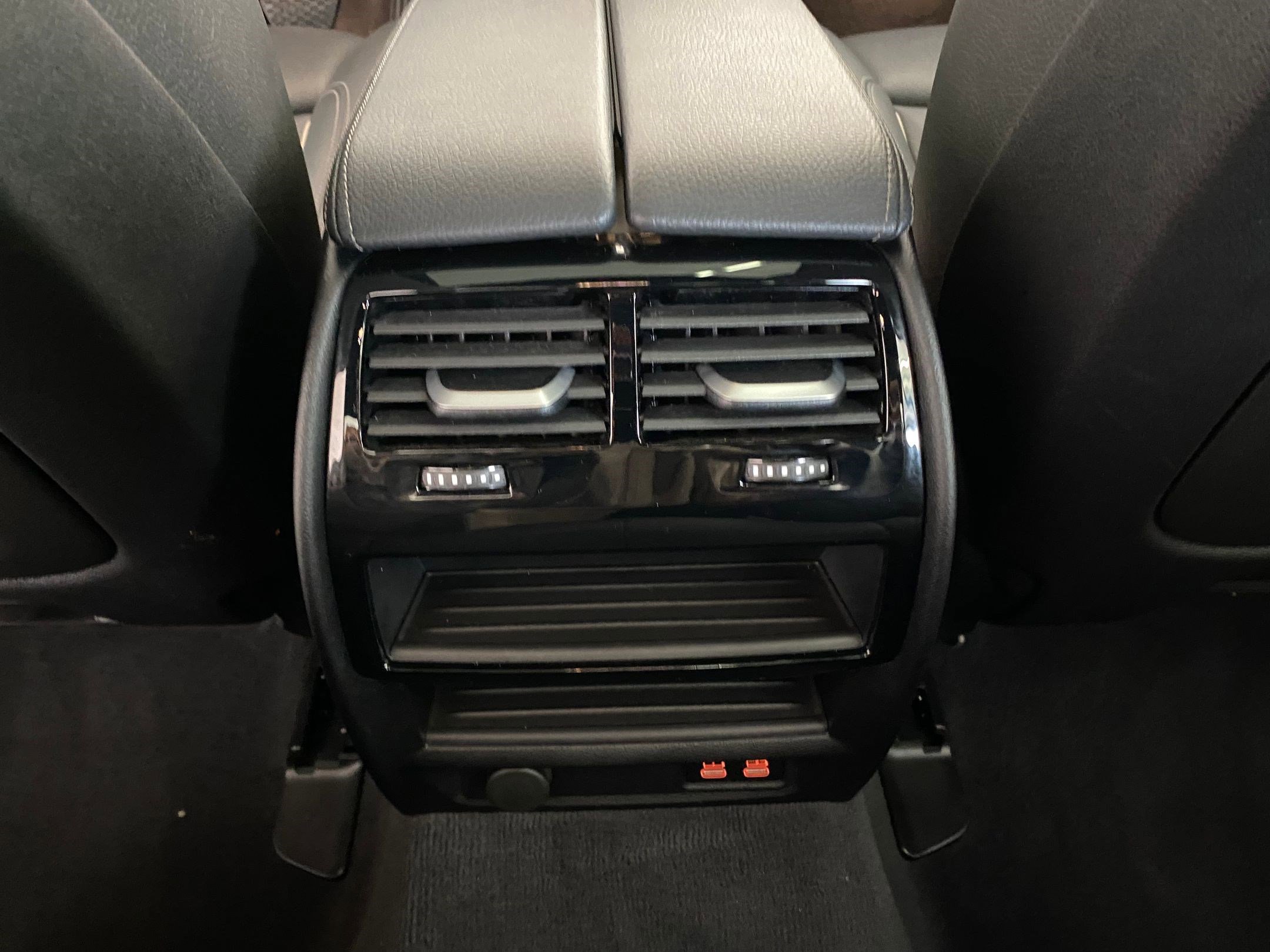 Certified 2023 BMW 540i xDrive w/ Premium Package image 30