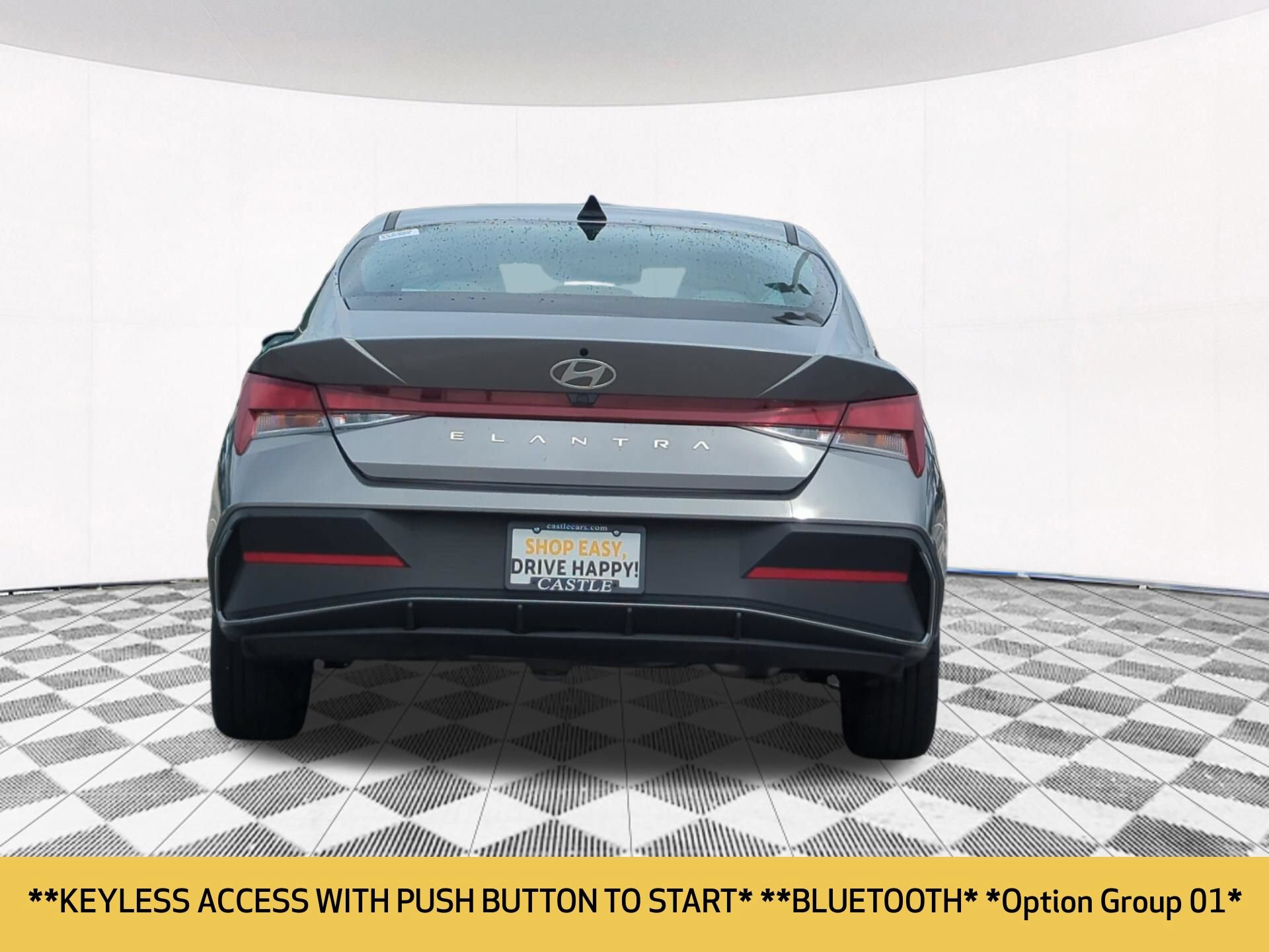 Used 2024 Hyundai Elantra SEL FWD image 5