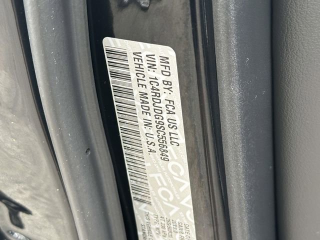 Used 2025 Dodge Durango GT AWD/4WD image 12