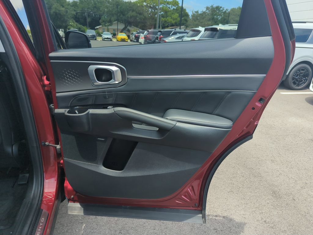 Used 2021 Kia Sorento SX FWD image 34