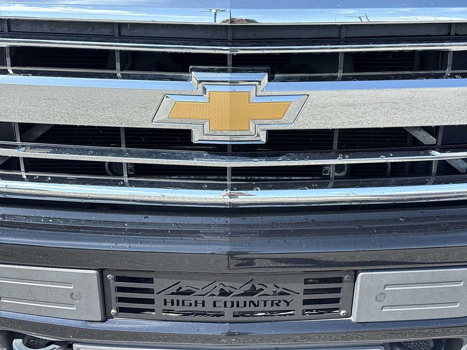 Used 2019 Chevrolet Silverado 2500 High Country w/ Duramax Plus Package AWD/4WD image 30