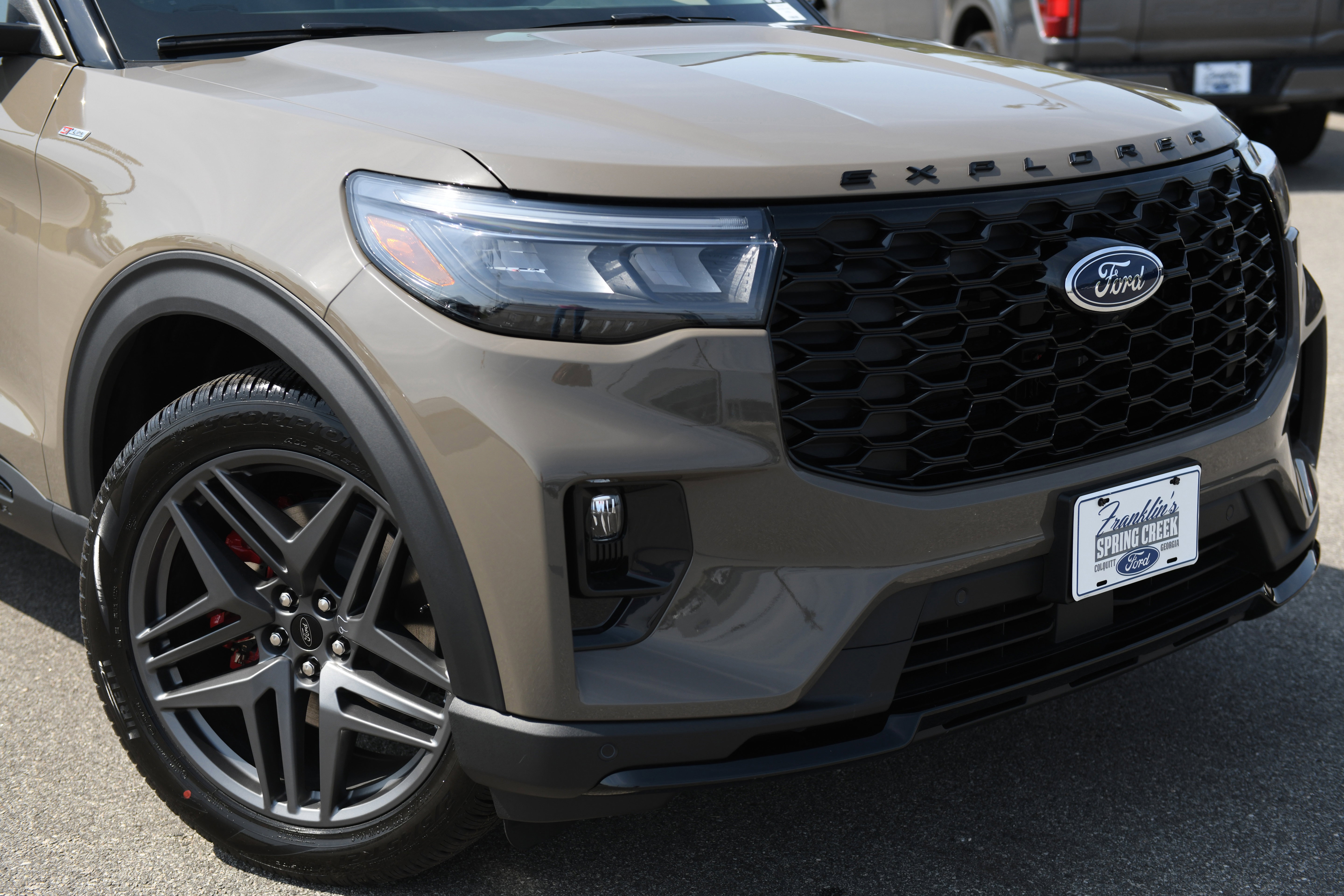 New 2026 Ford Explorer ST-Line RWD image 3