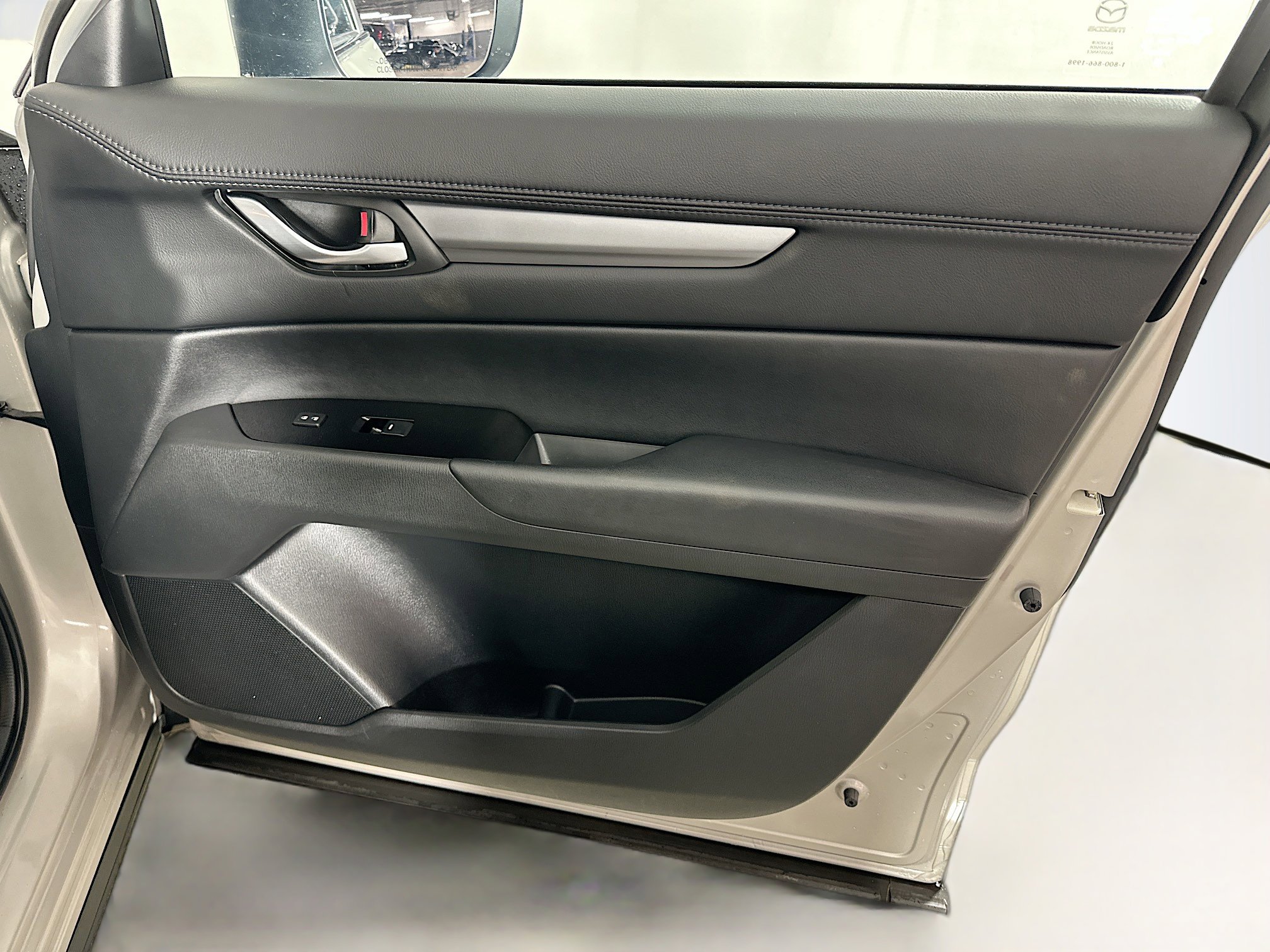 Used 2025 MAZDA CX-5 AWD 2.5 S w/ Preferred Package image 33