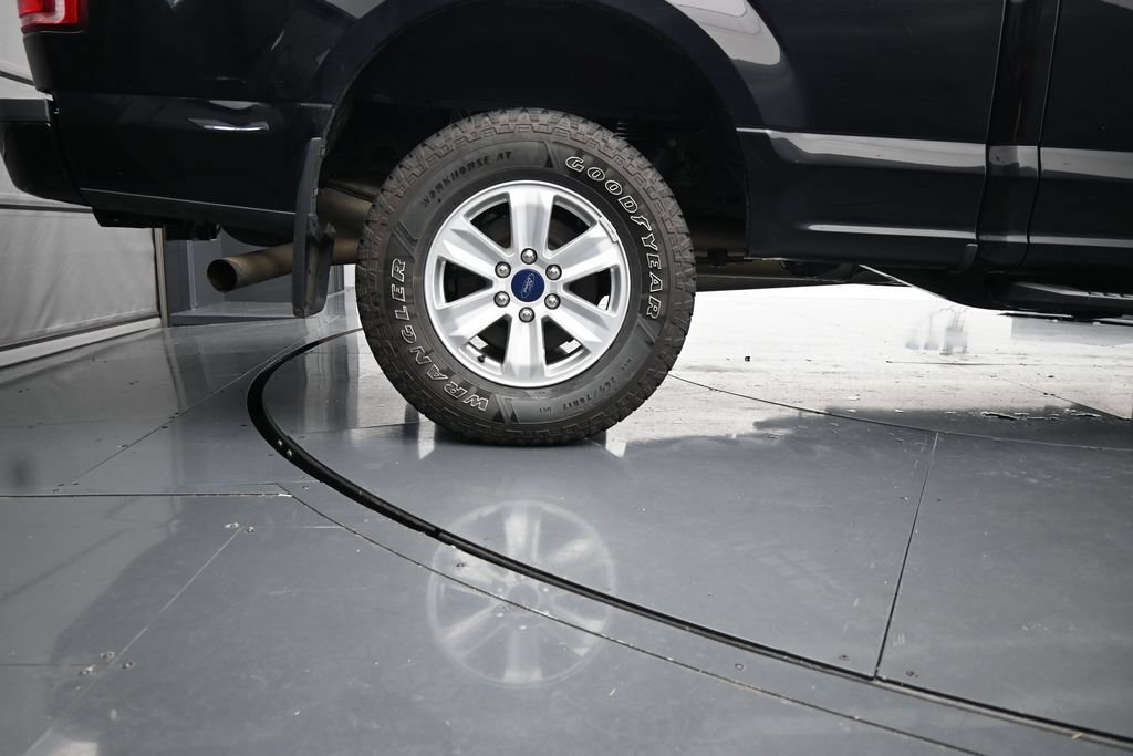 Used 2018 Ford F150 XL w/ Equipment Group 101A Mid AWD/4WD image 10