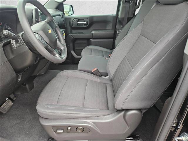 Used 2025 Chevrolet Silverado 1500 Custom image 13