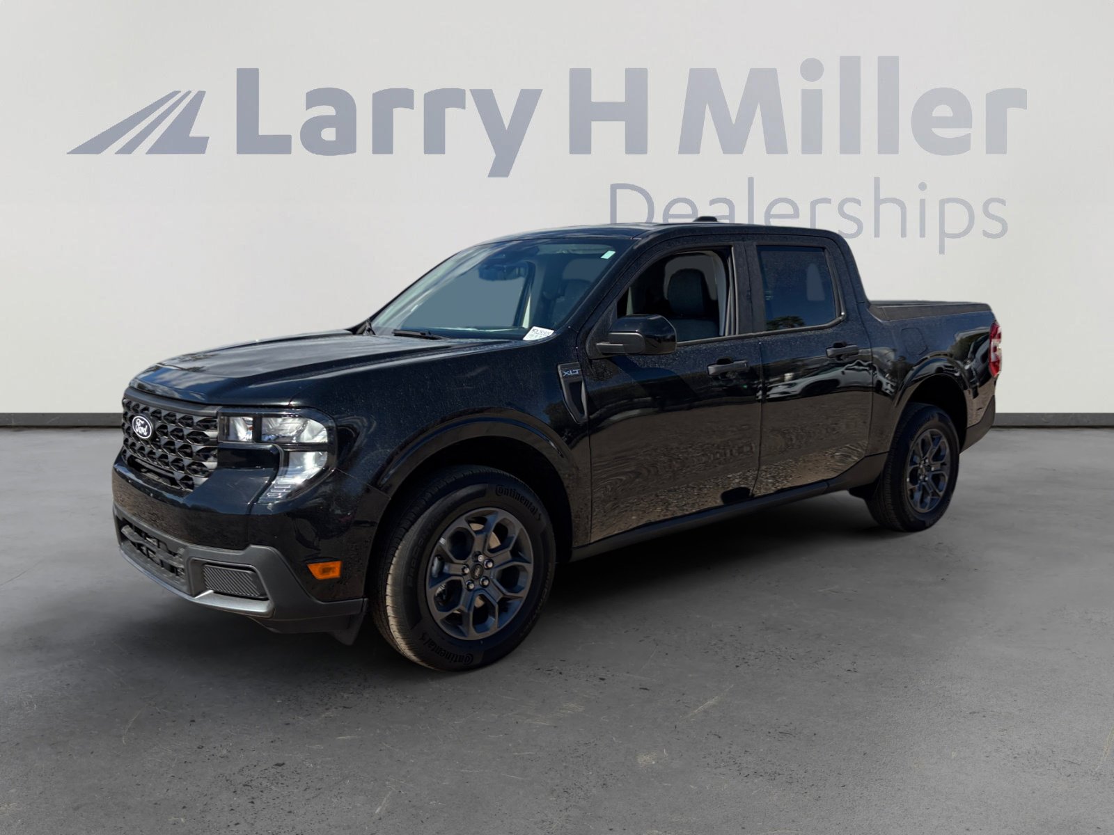 New 2025 Ford Maverick XLT w/ XLT Luxury Package image 1