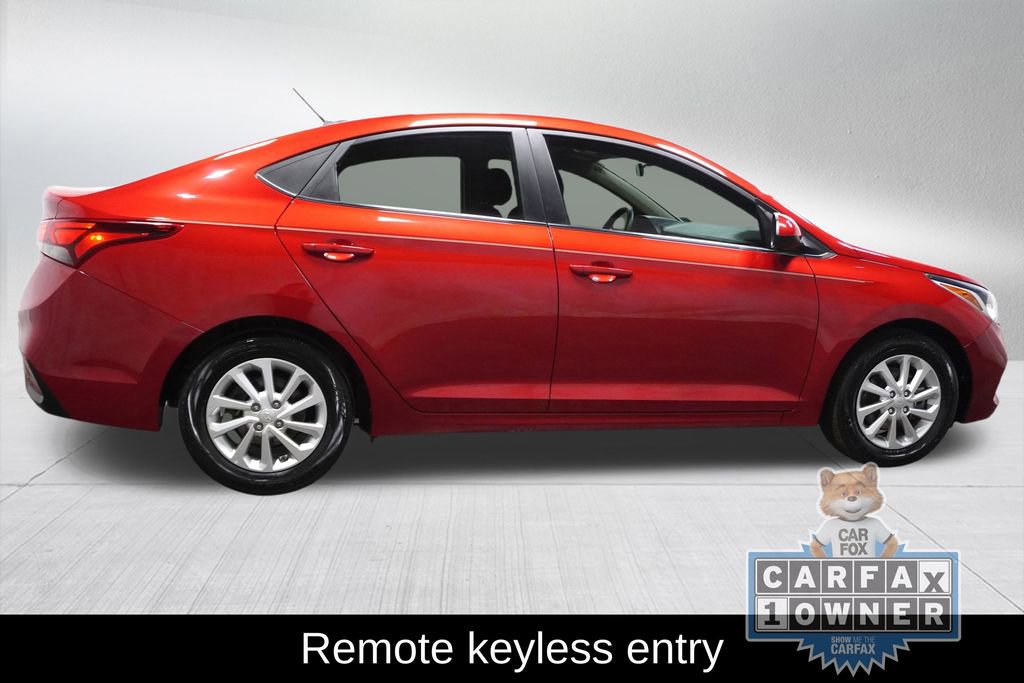 Used 2021 Hyundai Accent SEL image 4