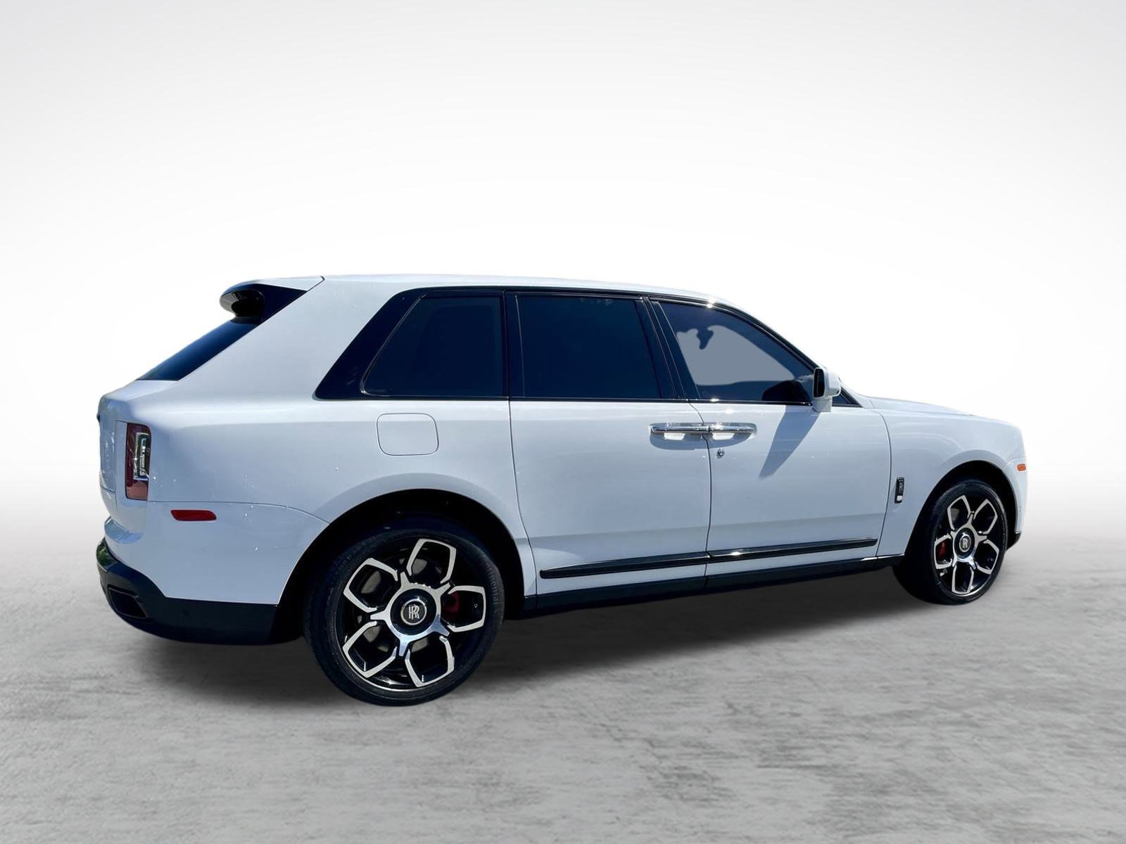 Certified 2024 Rolls-Royce Cullinan Black Badge w/ Driver's Package image 2