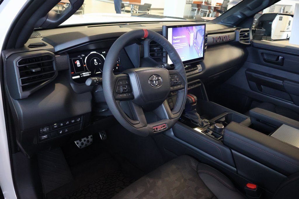 Used 2026 Toyota Sequoia TRD Pro AWD/4WD image 5