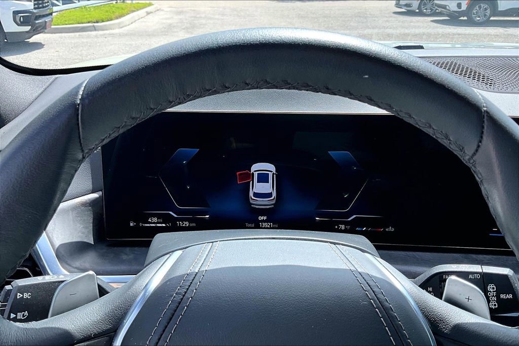 Used 2026 BMW X5 sDrive40i image 26