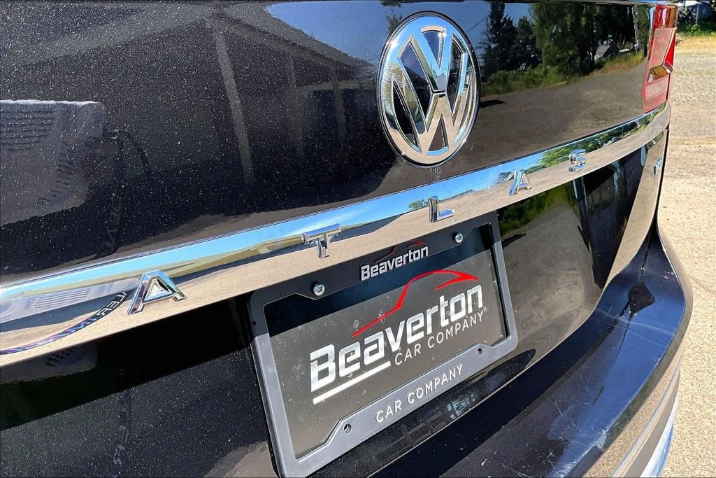 Used 2018 Volkswagen Atlas SEL FWD image 32