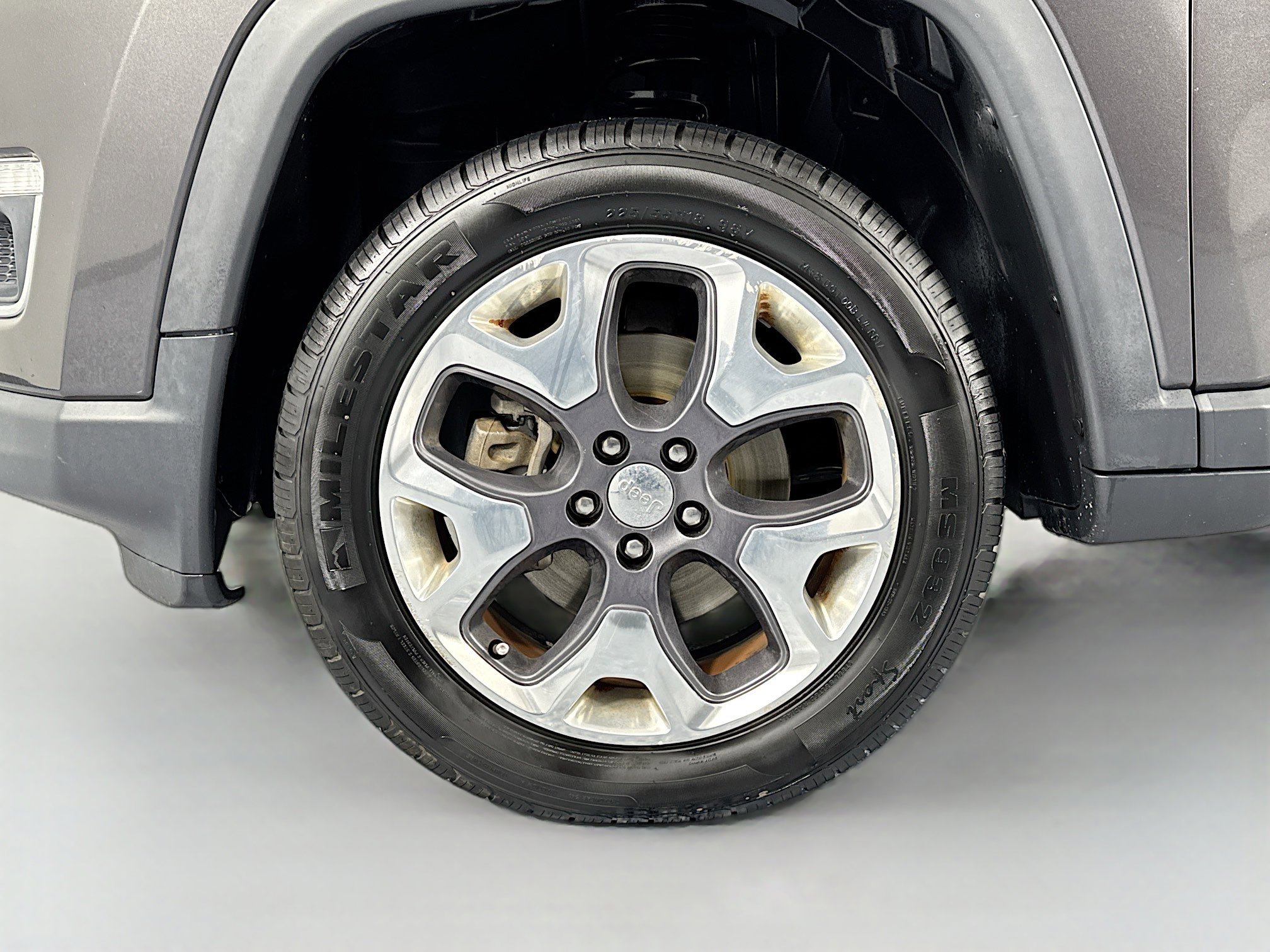 Used 2020 Jeep Compass Limited image 30