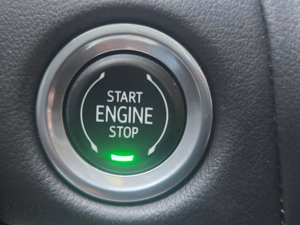 Used 2021 GMC Yukon AT4 w/ AT4 Premium Plus Package AWD/4WD image 34