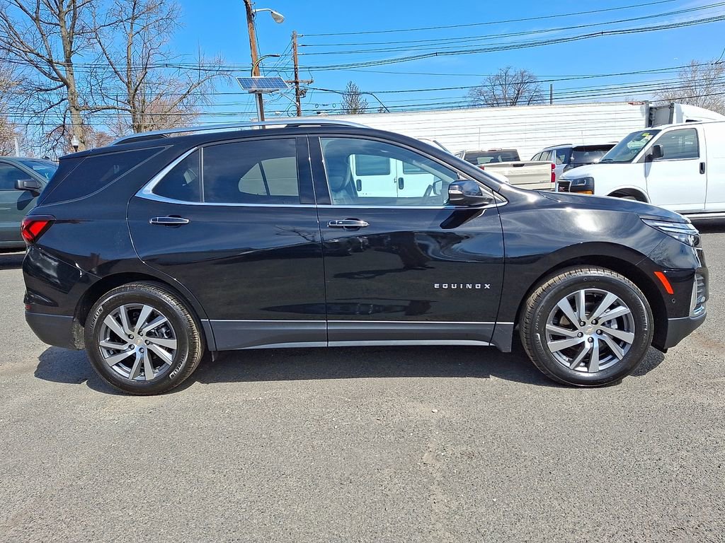 Used 2023 Chevrolet Equinox Premier image 10