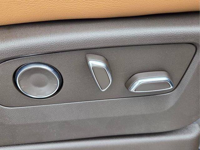 New 2026 Cadillac Escalade Luxury AWD/4WD image 23