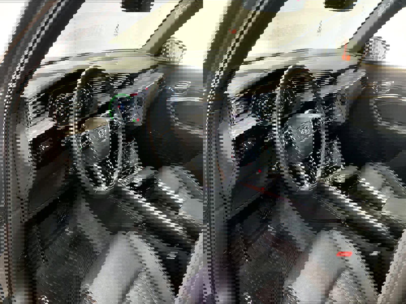 Certified 2024 Audi Q8 e-tron Prestige w/ Prestige Package image 17