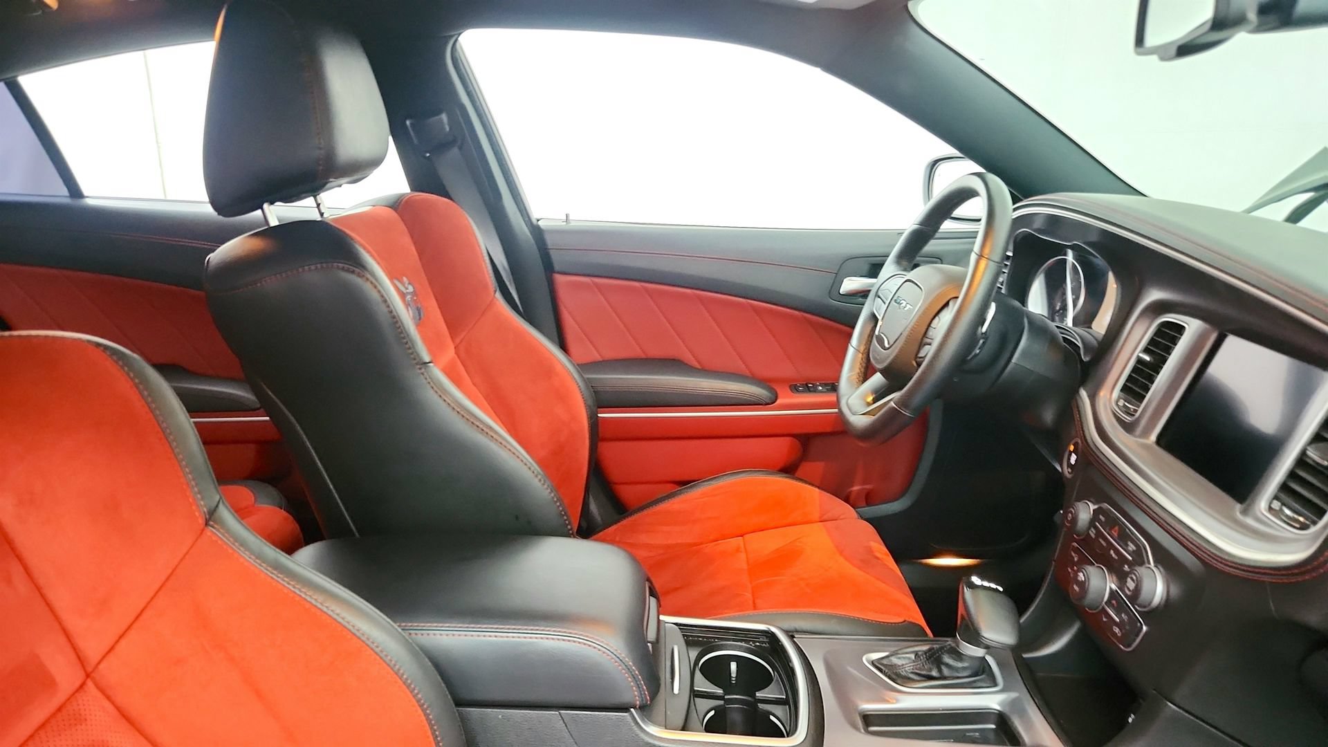 Used 2022 Dodge Charger Scat Pack RWD image 29