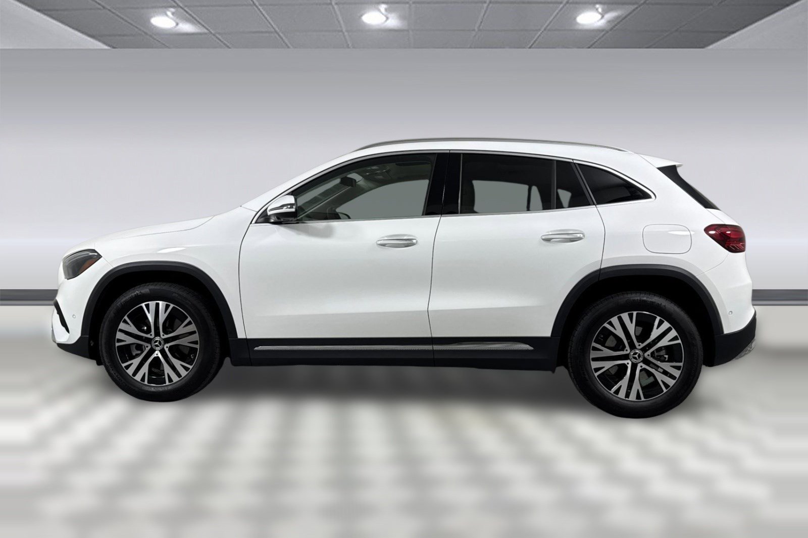 Certified 2024 Mercedes-Benz GLA 250 image 2