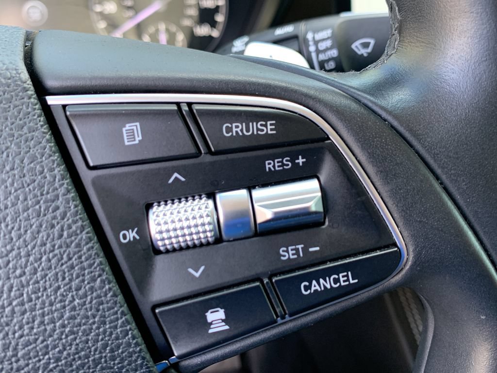 Used 2022 Genesis G90 5.0 Ultimate RWD image 23