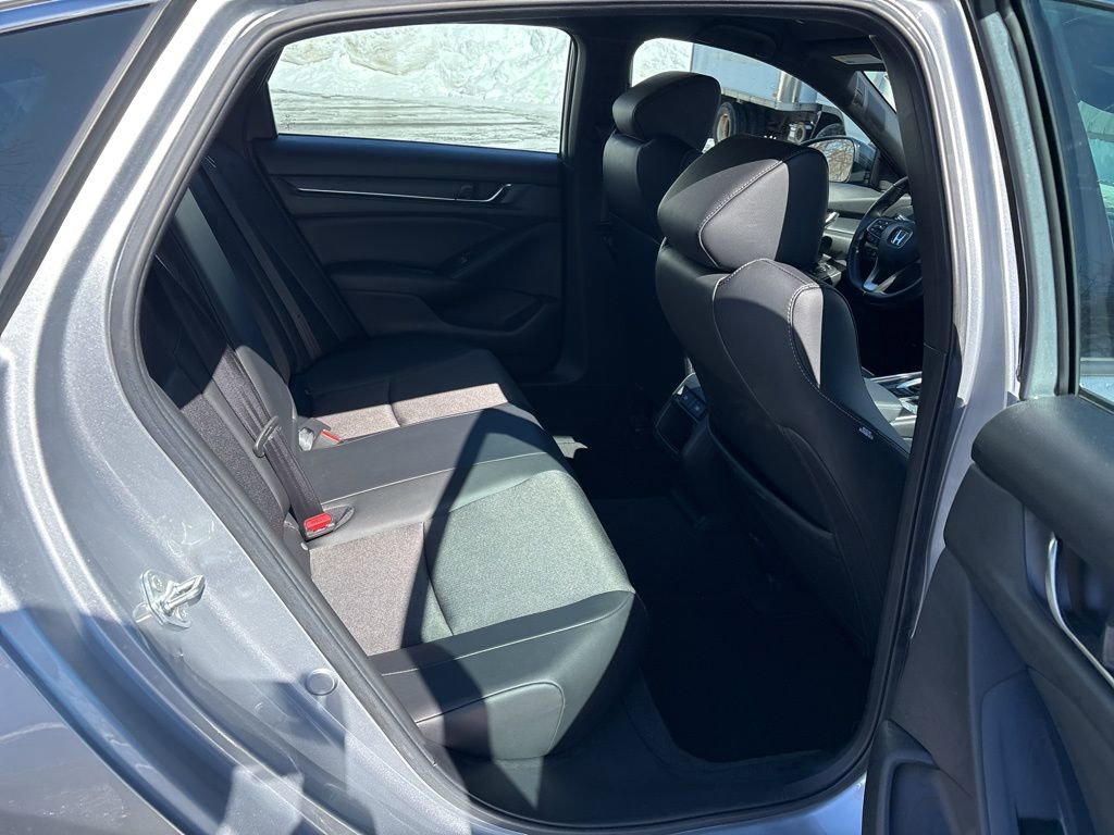 Used 2022 Honda Accord Sport image 25
