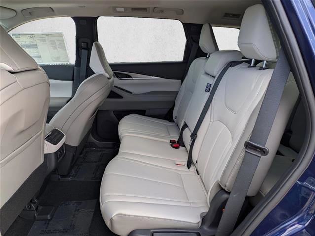 New 2026 INFINITI QX60 Pure image 16