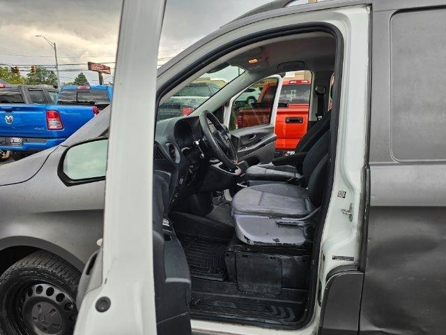 Used 2016 Mercedes-Benz Metris image 21
