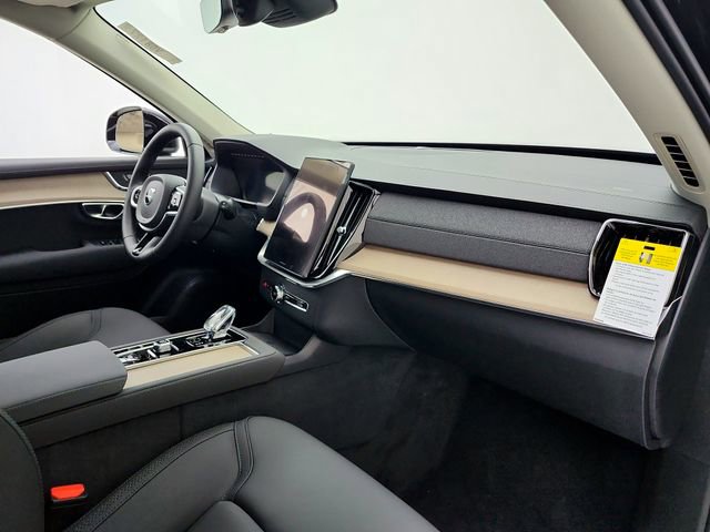 New 2026 Volvo XC90 B6 Plus w/ Protection Package image 17