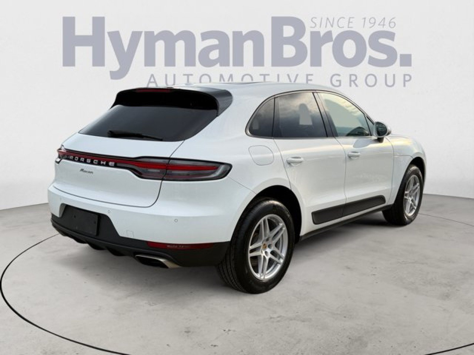 Used 2021 Porsche Macan AWD/4WD image 3