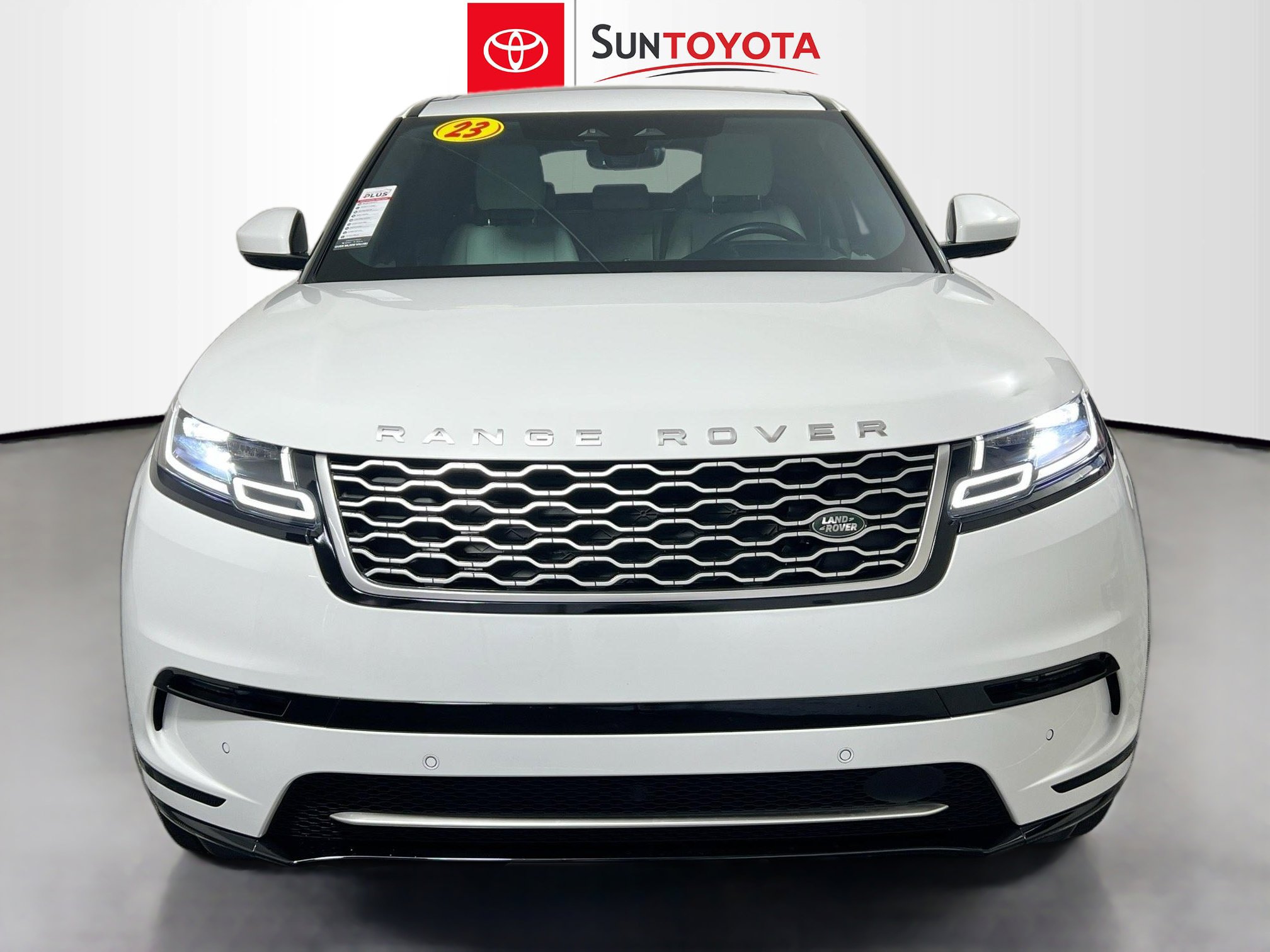 Used 2023 Land Rover Range Rover Velar S image 10