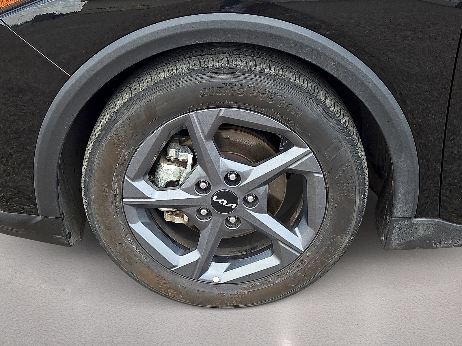 Used 2025 Kia K4 FWD image 11