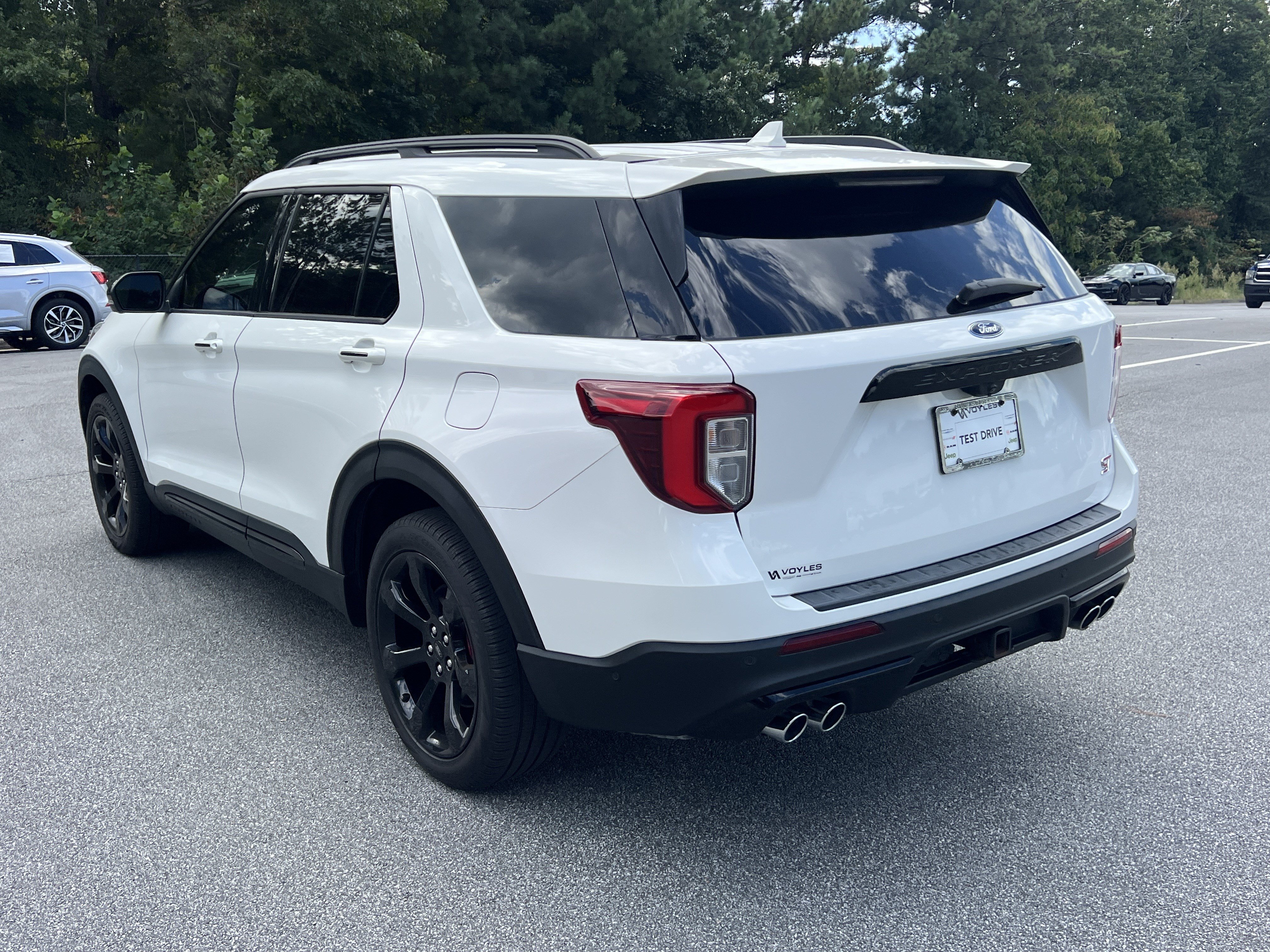 Used 2021 Ford Explorer ST w/ Equipment Group 401A AWD/4WD image 6