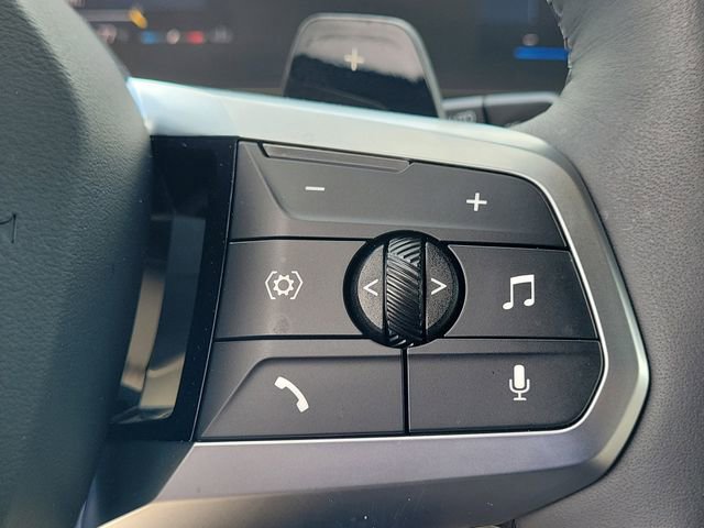 Used 2025 BMW X1 xDrive28i w/ Technology Package image 26