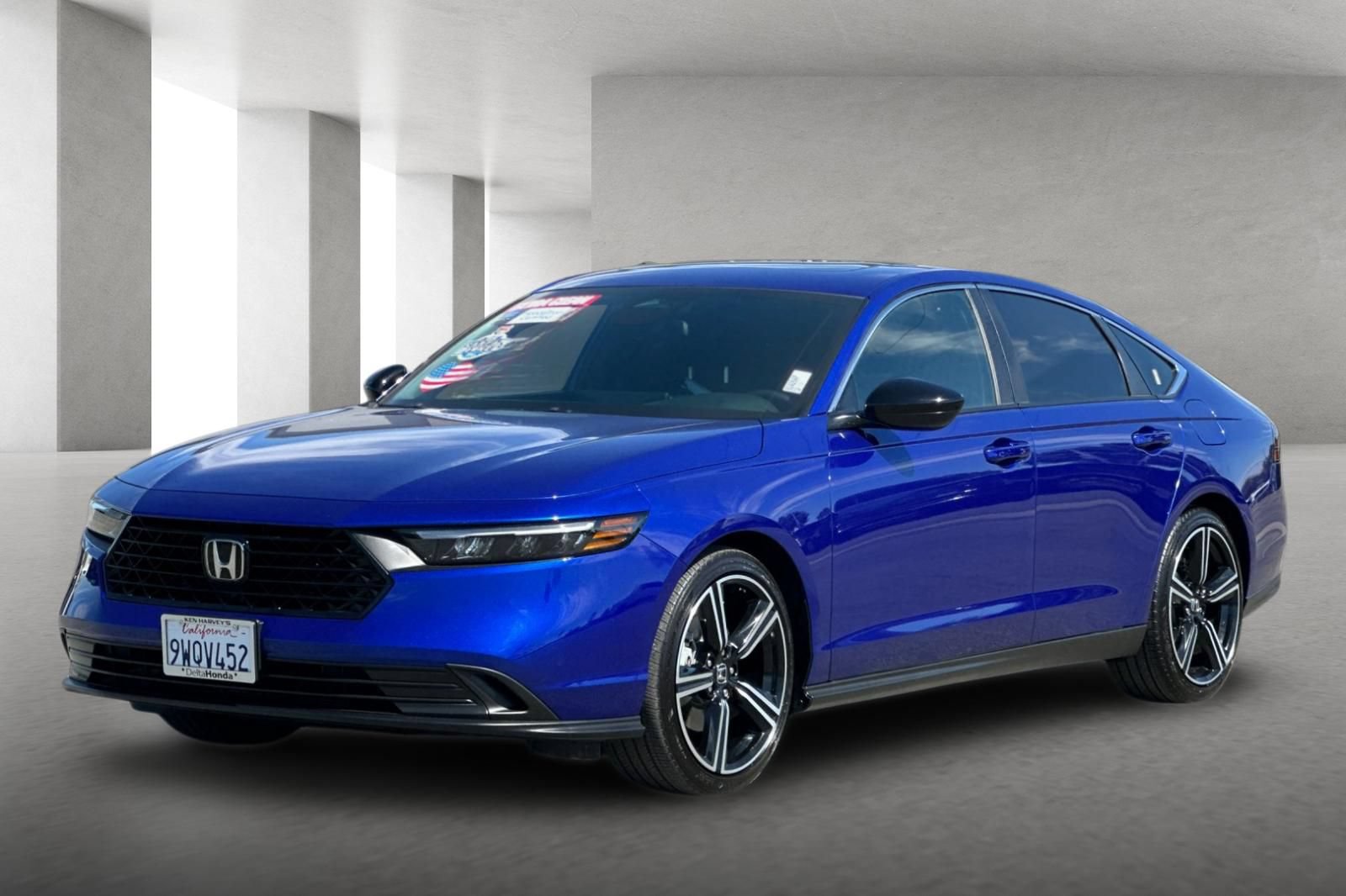 Used 2025 Honda Accord Sport image 8