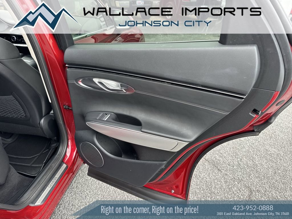 Used 2023 Genesis GV70 2.5T w/ Select Package image 40