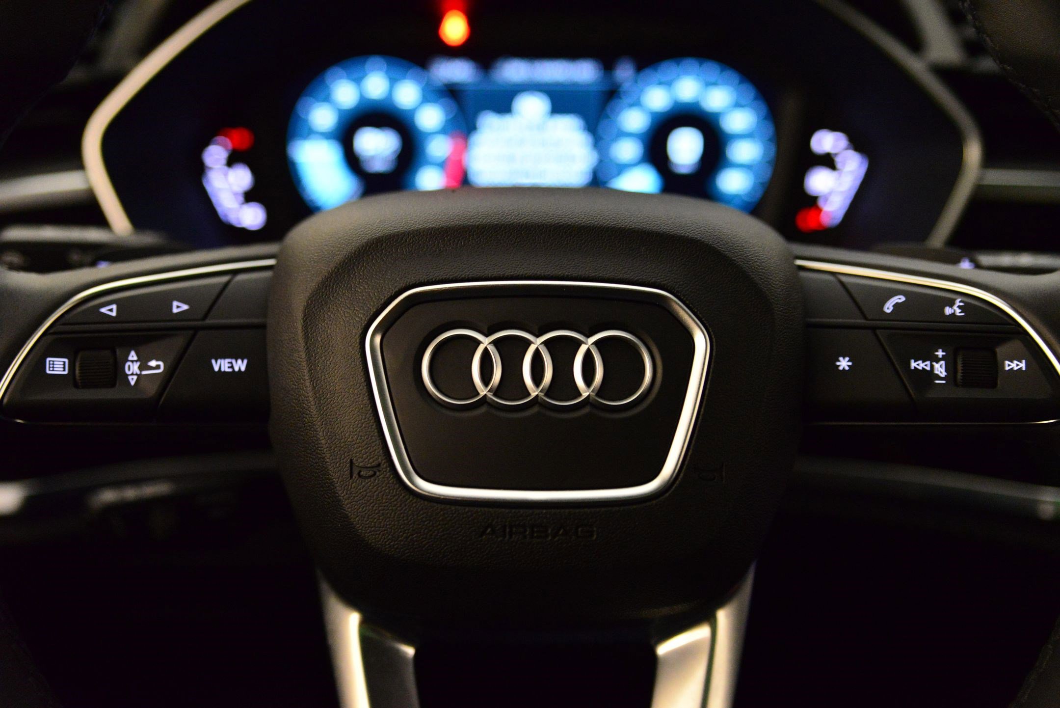 Certified 2025 Audi Q3 2.0T Premium w/ Convenience Package image 31