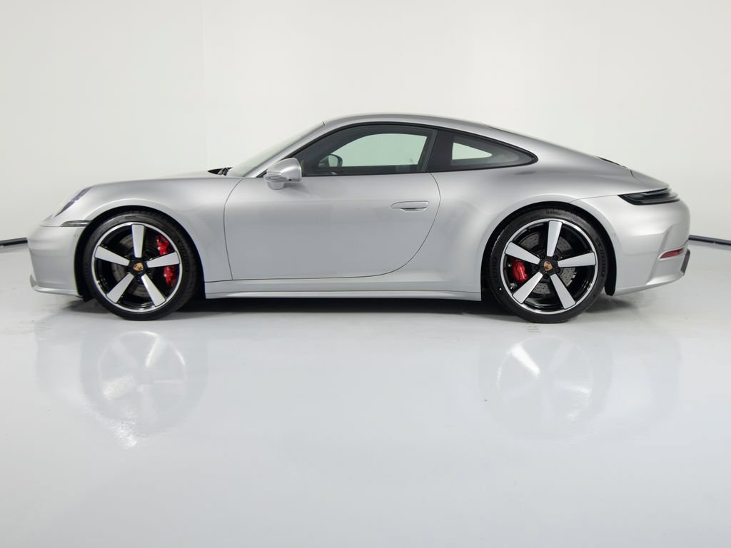 Certified 2026 Porsche 911 Carrera S RWD image 2