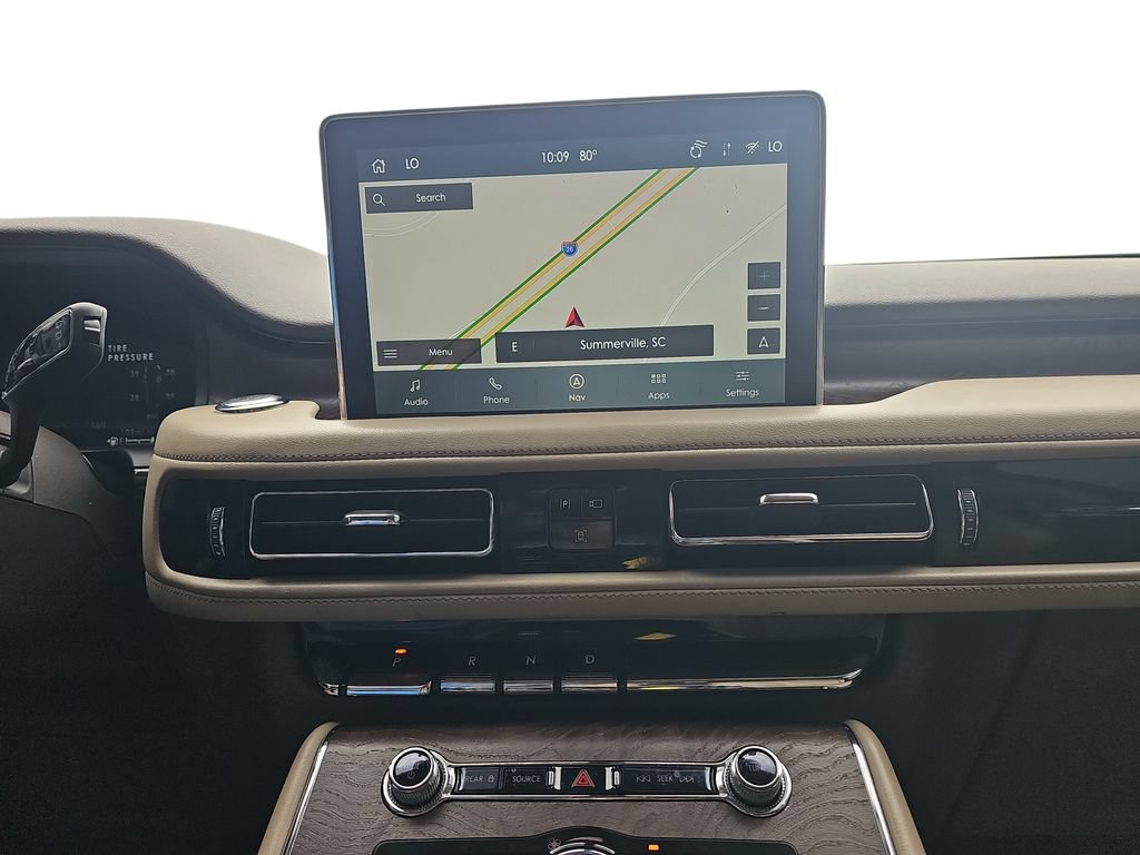 Used 2022 Lincoln Aviator Reserve w/ Equipment Group 201A RWD image 22