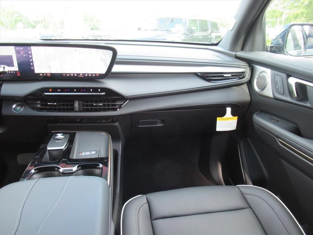 New 2026 Buick Enclave Avenir w/ Super Cruise Package FWD image 14