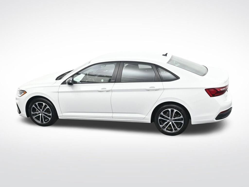 Used 2025 Volkswagen Jetta Sport FWD image 28