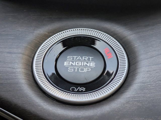 New 2025 Jeep Grand Cherokee Overland w/ Adv Protech Group III image 25