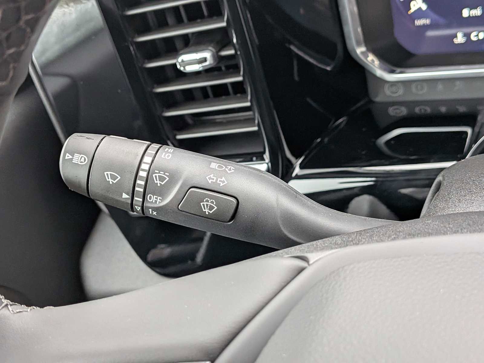 New 2026 Chevrolet Silverado 2500 LT image 28