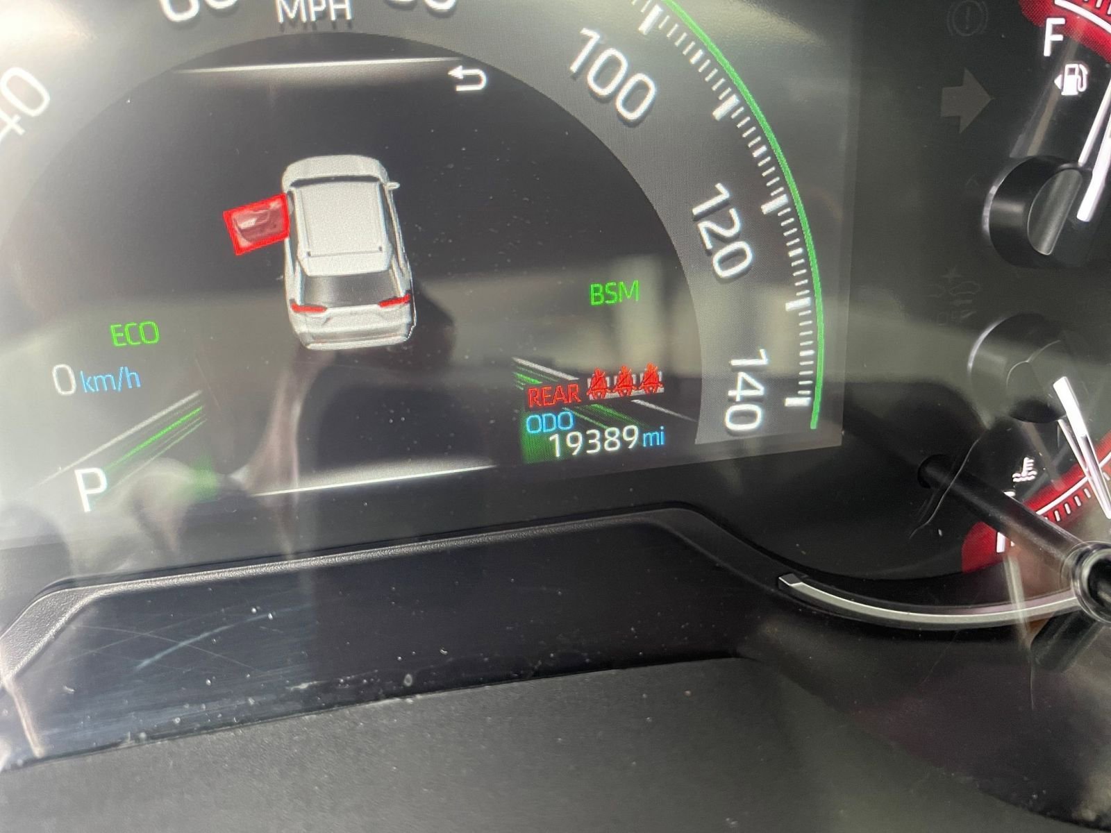 Used 2025 Toyota RAV4 XLE image 42