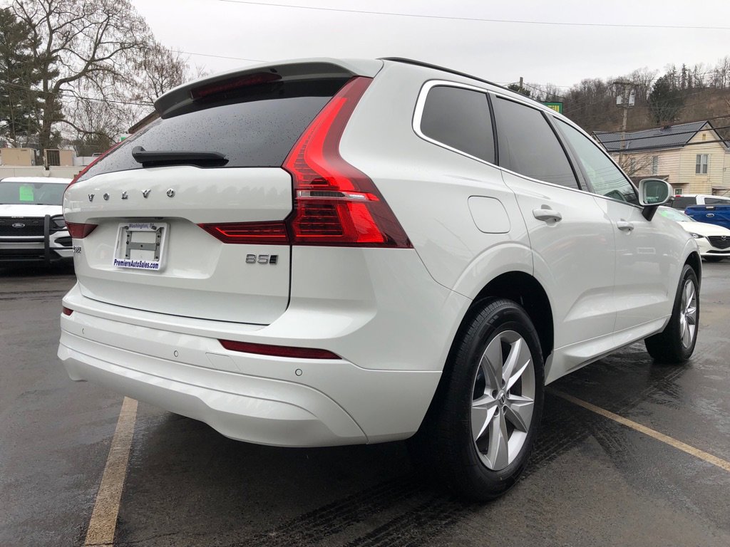 Used 2022 Volvo XC60 B5 Momentum AWD/4WD image 5