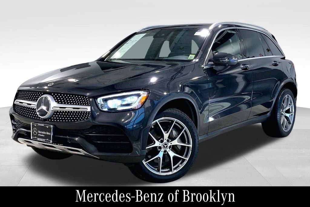 Used 2022 Mercedes-Benz GLC 300 4MATIC image 3