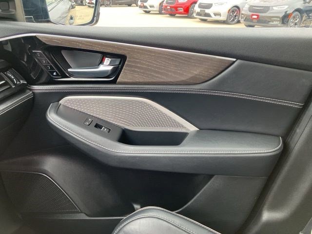 Used 2023 Acura MDX SH-AWD w/ Advance Package image 21